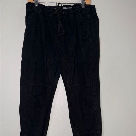 Black Jogger Pants with Tapered Fit - Picture 4 of 10